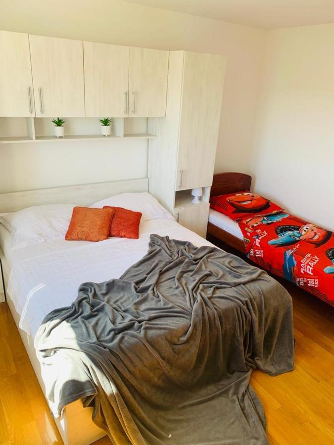 Apartments Nika Sukosan Ngoại thất bức ảnh