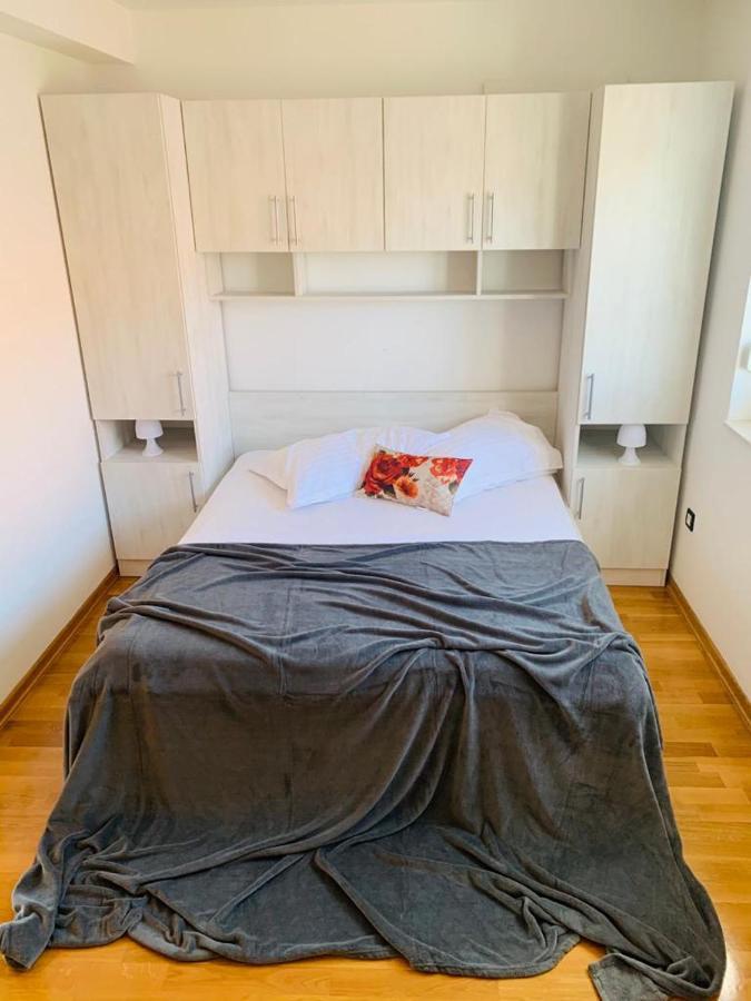 Apartments Nika Sukosan Ngoại thất bức ảnh