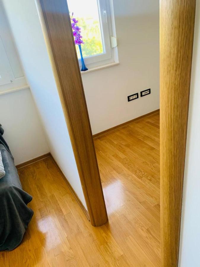 Apartments Nika Sukosan Ngoại thất bức ảnh