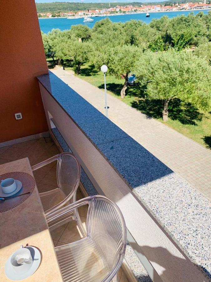 Apartments Nika Sukosan Ngoại thất bức ảnh
