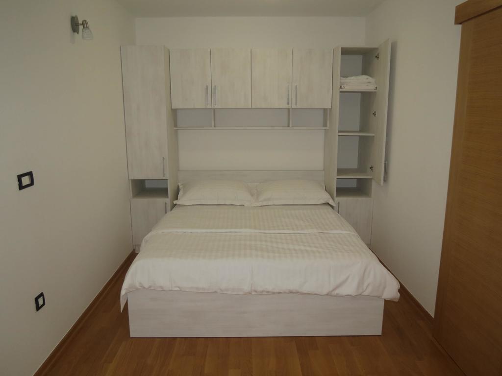 Apartments Nika Sukosan Ngoại thất bức ảnh