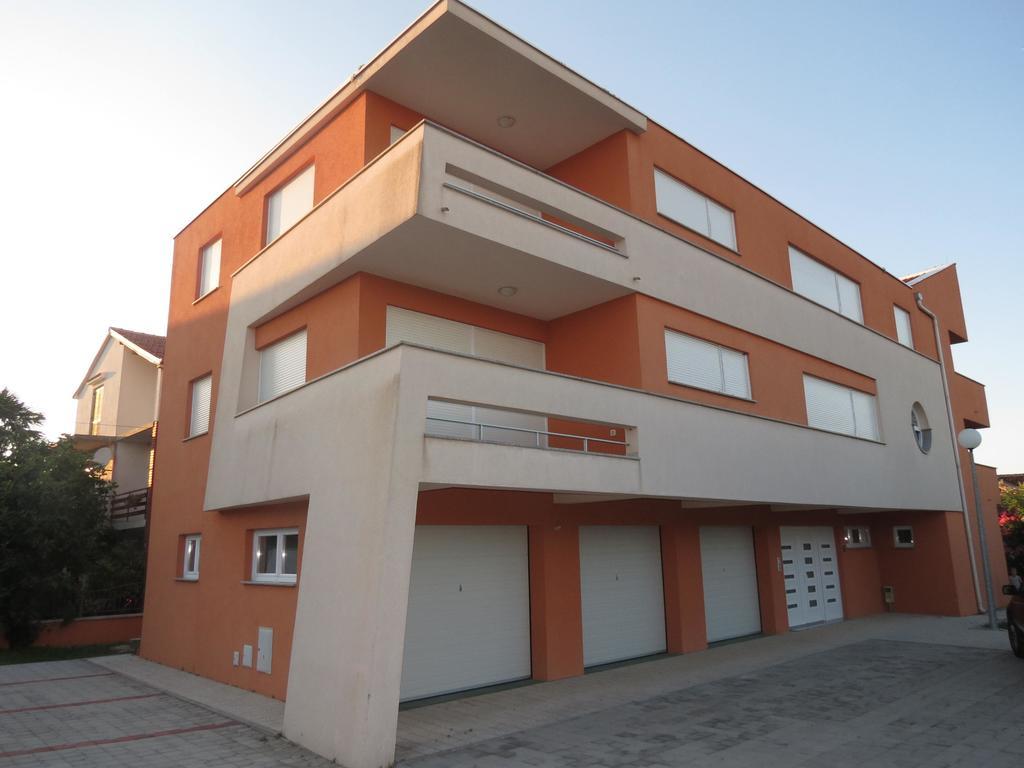 Apartments Nika Sukosan Ngoại thất bức ảnh